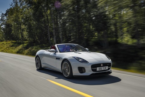 Jaguar_F-TYPE_18MY_Convertible_01.jpg